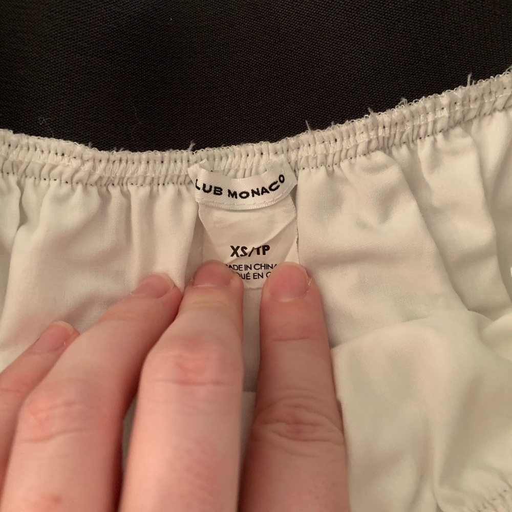 Club Monaco skirt w. pockets eggshell white Sz: XS - Picture 2 of 4